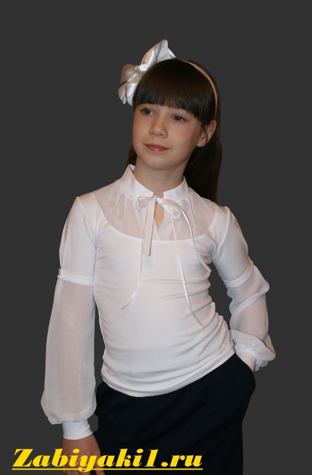 Блузка для девочки белая Mattiel